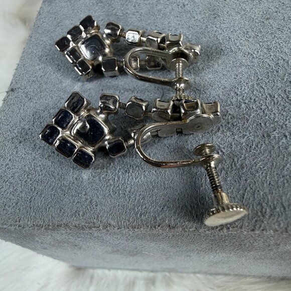 Vintage Blue Rhinestone Silver Tone Dangle & Drop Screw Back Earrings - Picture 9 of 9